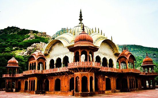 Moosi Maharani Ki Chhatri